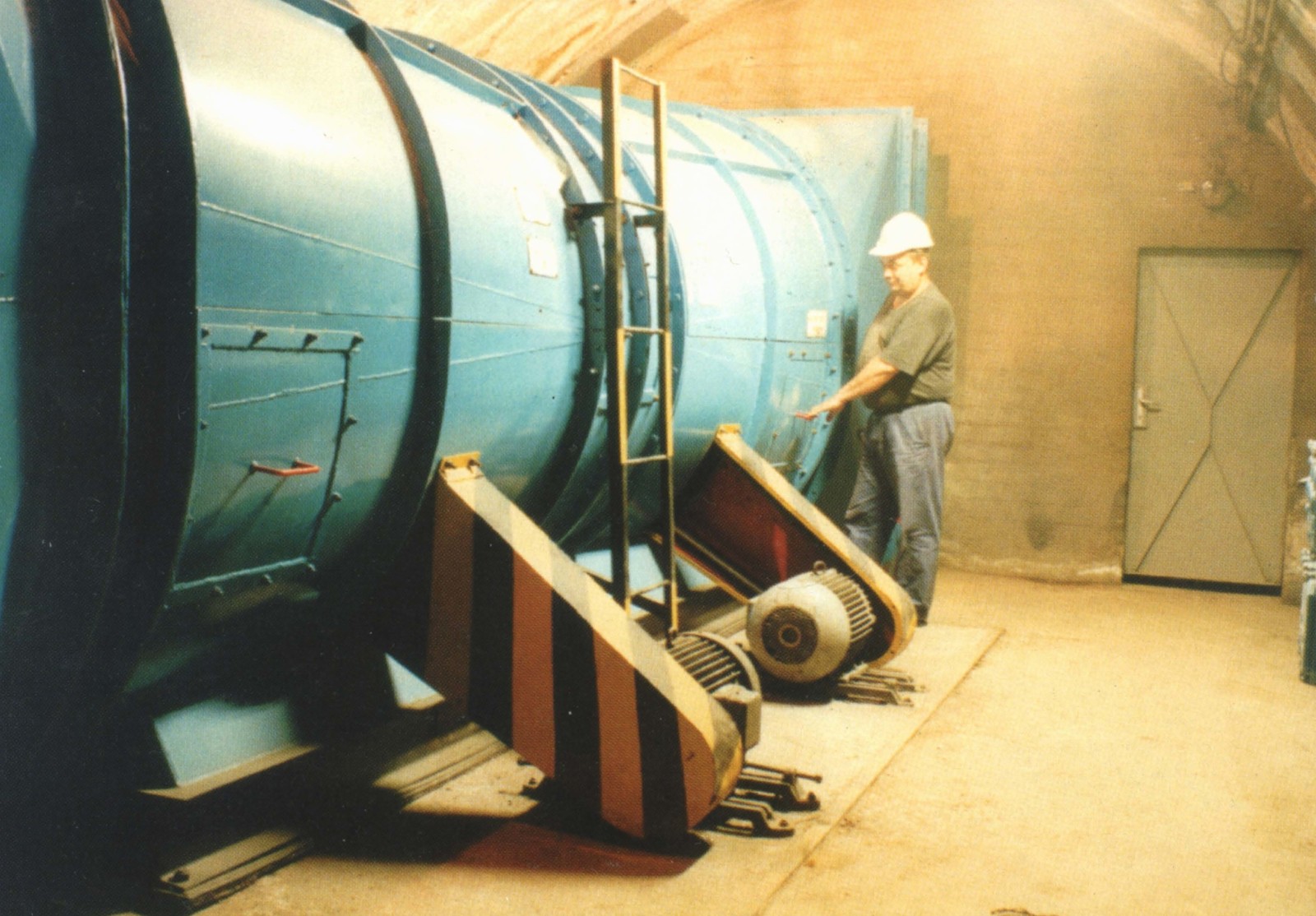 Budapest, M2 metró, Deák Ferenc tér, főszellőző ventilátor