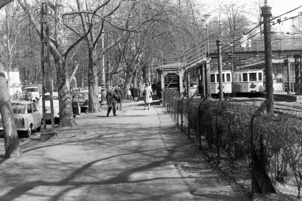Budapest, M1 metró, Állatkert, bélyegkép