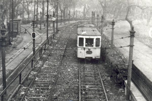 Budapest, M1 metró, Városliget, bélyegkép