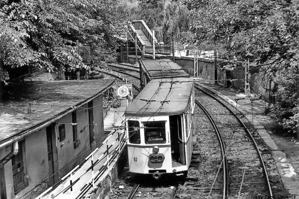 Budapest, M1 metró, Városliget, bélyegkép