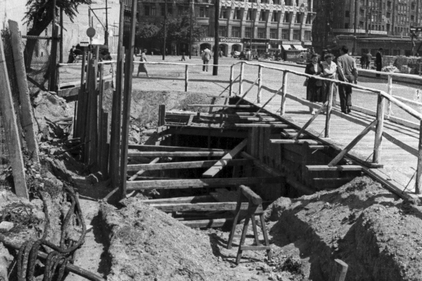 Budapest, M1 metró, vonalkorrekció, bélyegkép