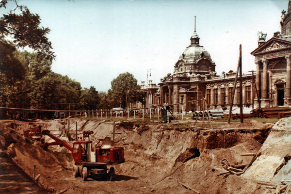 Budapest, M1 metró, meghosszabbítás, bélyegkép