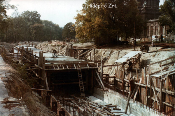 Budapest, M1 metró, meghosszabbítás, bélyegkép