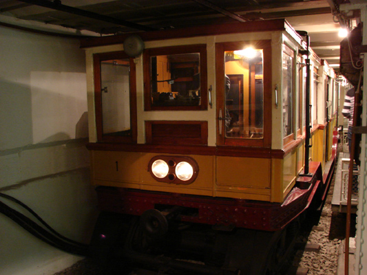 Budapest, M1 metró, Földalatti Vasúti Múzeum, bélyegkép