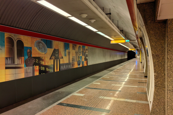 Budapest, M2 metró, Déli pályaudvar, bélyegkép