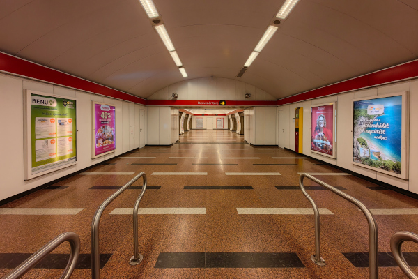 Budapest, M2 metró, Déli pályaudvar, bélyegkép