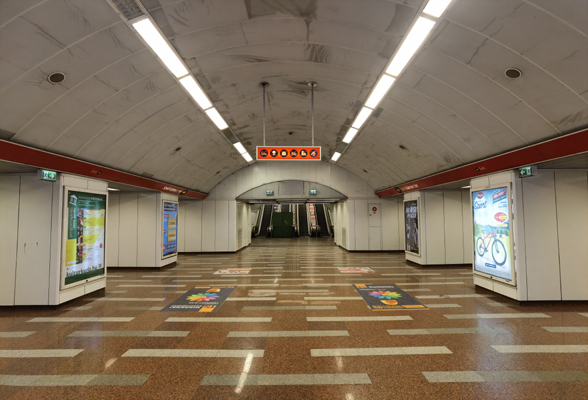 Budapest, M2 metró, Széll Kálmán tér, bélyegkép
