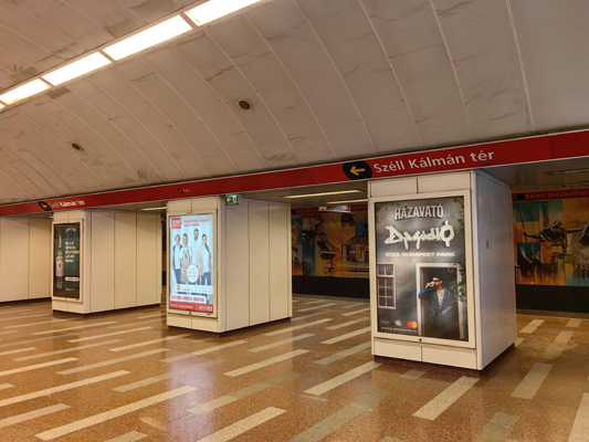 Budapest, M2 metró, Széll Kálmán tér, bélyegkép