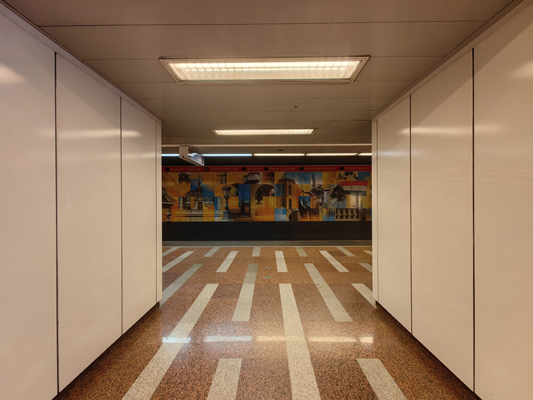 Budapest, M2 metró, Széll Kálmán tér, bélyegkép