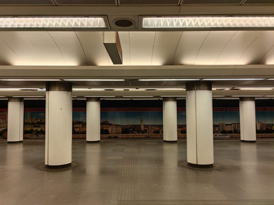 Budapest, M2 metró, Batthyány tér, bélyegkép