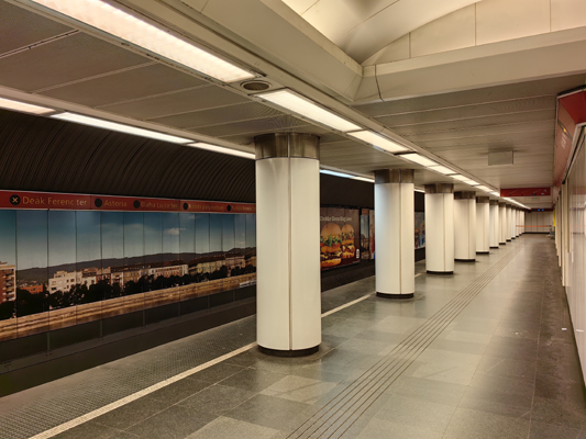 Budapest, M2 metró, Batthyány tér, bélyegkép