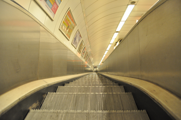 Budapest, M2 metró, Batthyány tér, bélyegkép