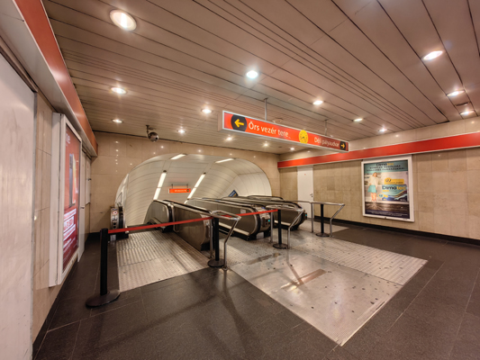 Budapest, M2 metró, Batthyány tér, bélyegkép