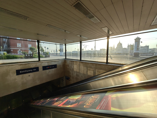 Budapest, M2 metró, Batthyány tér, bélyegkép