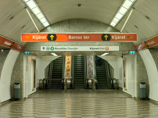Budapest, M2 metró, Keleti pályaudvar, bélyegkép