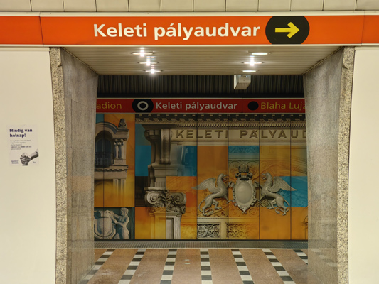 Budapest, M2 metró, Keleti pályaudvar, bélyegkép