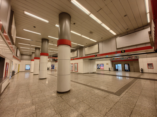 Budapest, M2 metró, Keleti pályaudvar, bélyegkép