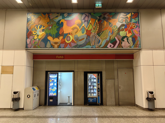 Budapest, M2 metró, Keleti pályaudvar, bélyegkép