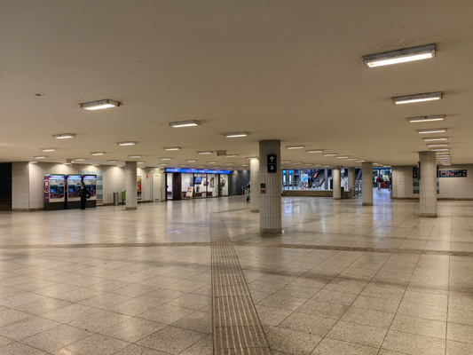 Budapest, M2 metró, Keleti pályaudvar, bélyegkép