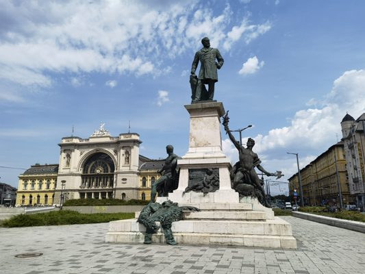 Budapest, M2 metró, Keleti pályaudvar, bélyegkép