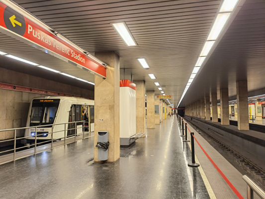 Budapest, M2 metró, Puskás Ferenc stadion, bélyegkép