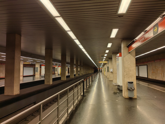 Budapest, M2 metró, Puskás Ferenc stadion, bélyegkép
