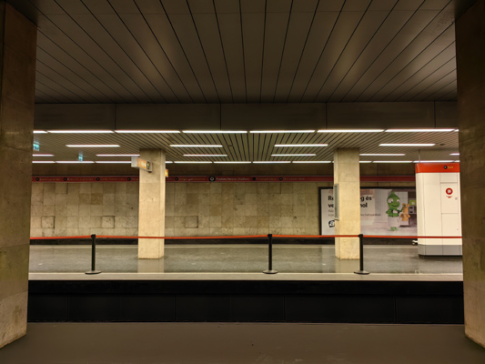 Budapest, M2 metró, Puskás Ferenc stadion, bélyegkép