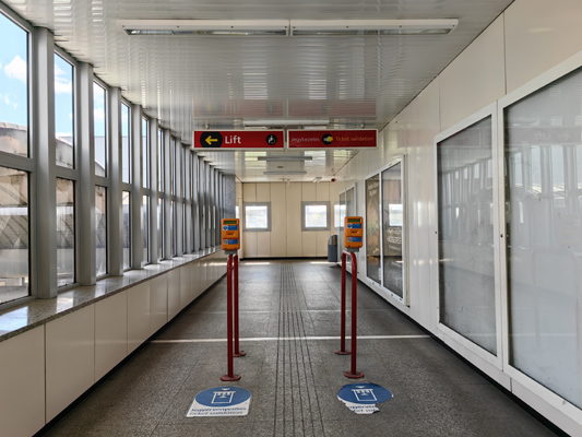 Budapest, M2 metró, Pillangó utca, bélyegkép