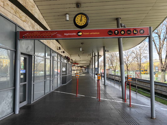 Budapest, M2 metró, Örs vezér tere, bélyegkép
