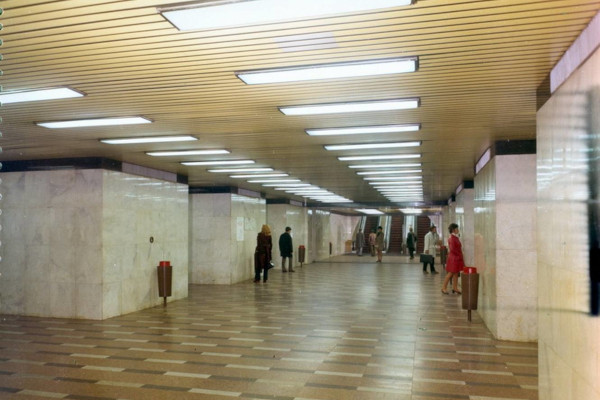 Budapest, M2 metró, Keleti pályaudvar, bélyegkép