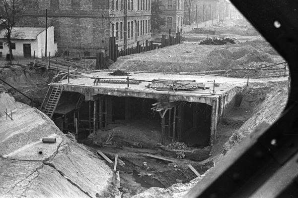 Budapest, M2 metró, építés, bélyegkép