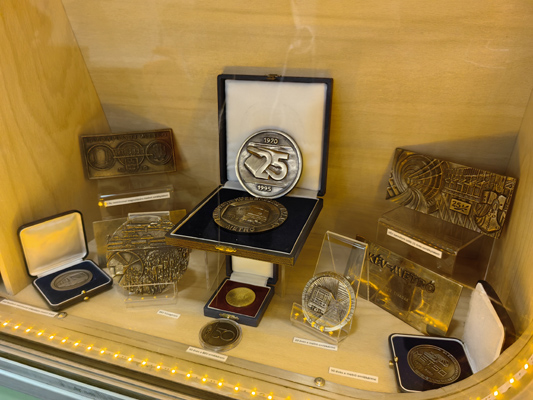 Budapest, M2 metró, Metró Kiállítóterem, bélyegkép