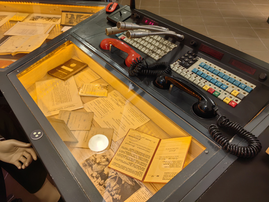 Budapest, M2 metró, Metró Kiállítóterem, bélyegkép