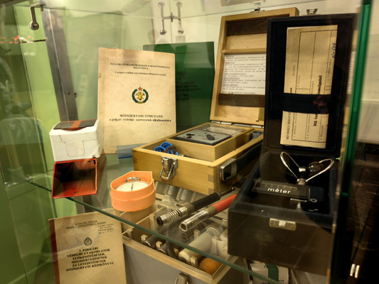 Budapest, M2 metró, Metró Kiállítóterem, bélyegkép