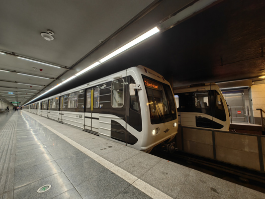 Budapest, Metrowagonmash 81-717.2K jármű, bélyegkép