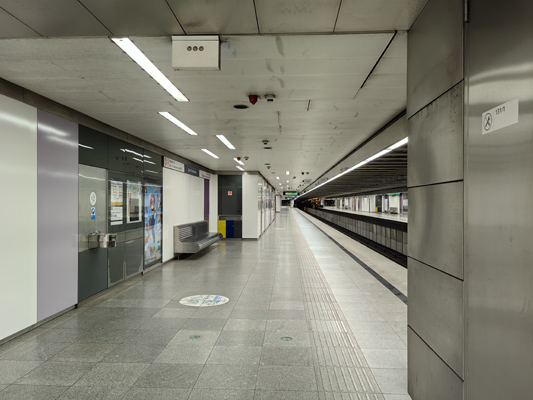 Budapest, M3 metró, Újpest-városkapu, bélyegkép