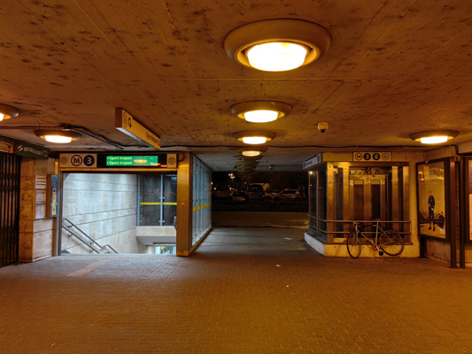 Budapest, M3 metró, Újpest-városkapu, bélyegkép