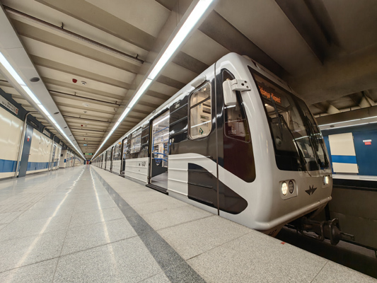 Budapest, Metrowagonmash 81-717.2K jármű, bélyegkép