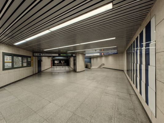 Budapest, M3 metró, Gyöngyösi utca, bélyegkép