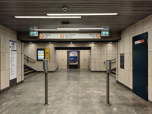 Budapest, M3 metró, Gyöngyösi utca, bélyegkép