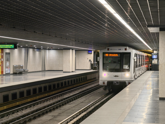 Budapest, M3 metró, Göncz Árpád városközpont, bélyegkép