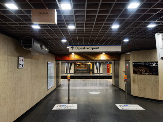 Budapest, M3 metró, Göncz Árpád városközpont, bélyegkép