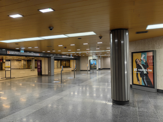 Budapest, M3 metró, Dózsa György út, bélyegkép