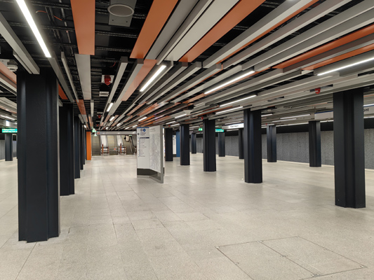 Budapest, M3 metró, Nyugati pályaudvar, bélyegkép