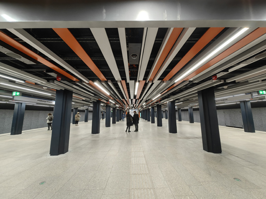 Budapest, M3 metró, Nyugati pályaudvar, bélyegkép