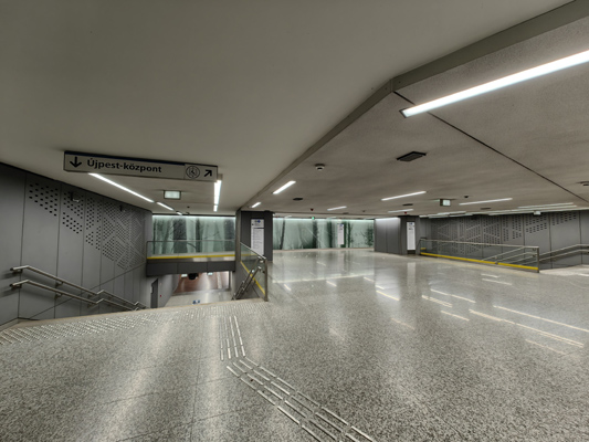 Budapest, M3 metró, Népliget, bélyegkép