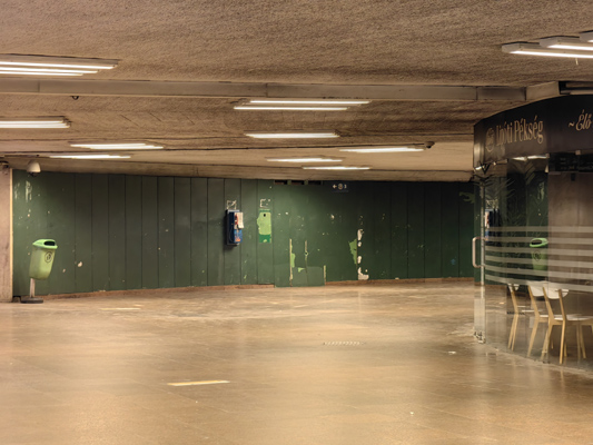 Budapest, M3 metró, Népliget, bélyegkép