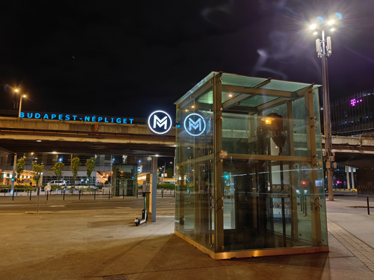 Budapest, M3 metró, Népliget, bélyegkép