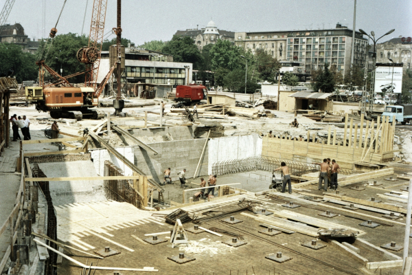 Budapest, M3 metró, építés, bélyegkép