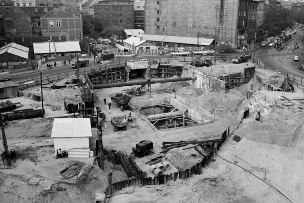 Budapest, M3 metró, építés, bélyegkép